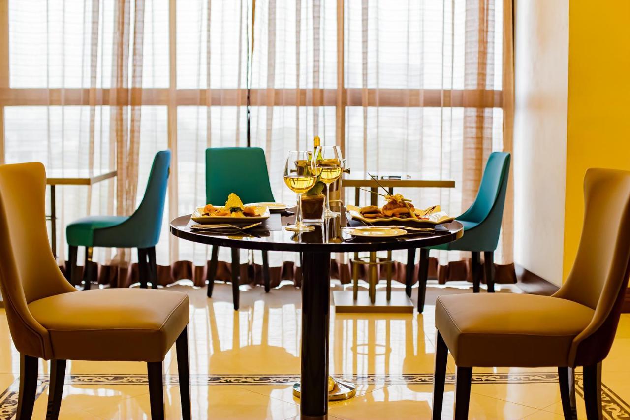 Royal Residences By Design Union Aliayabiagba Екстериор снимка