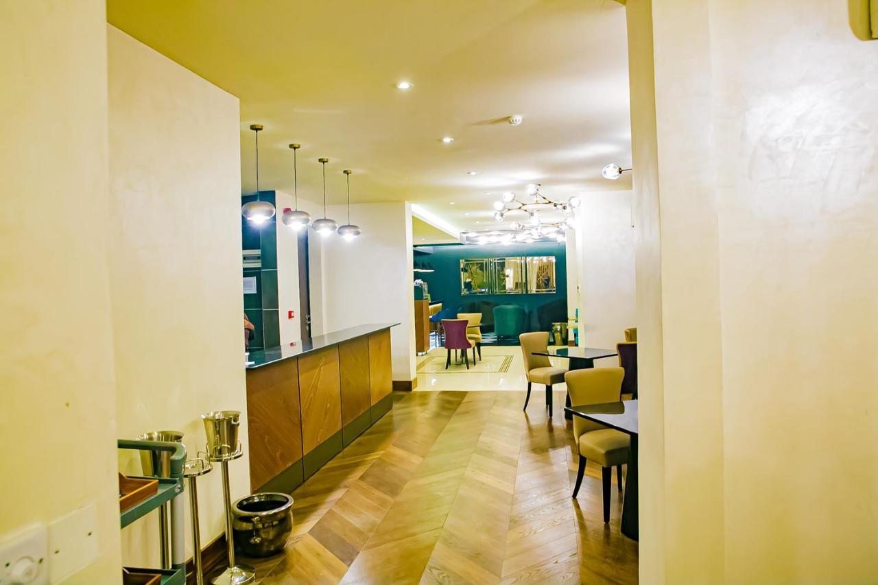Royal Residences By Design Union Aliayabiagba Екстериор снимка