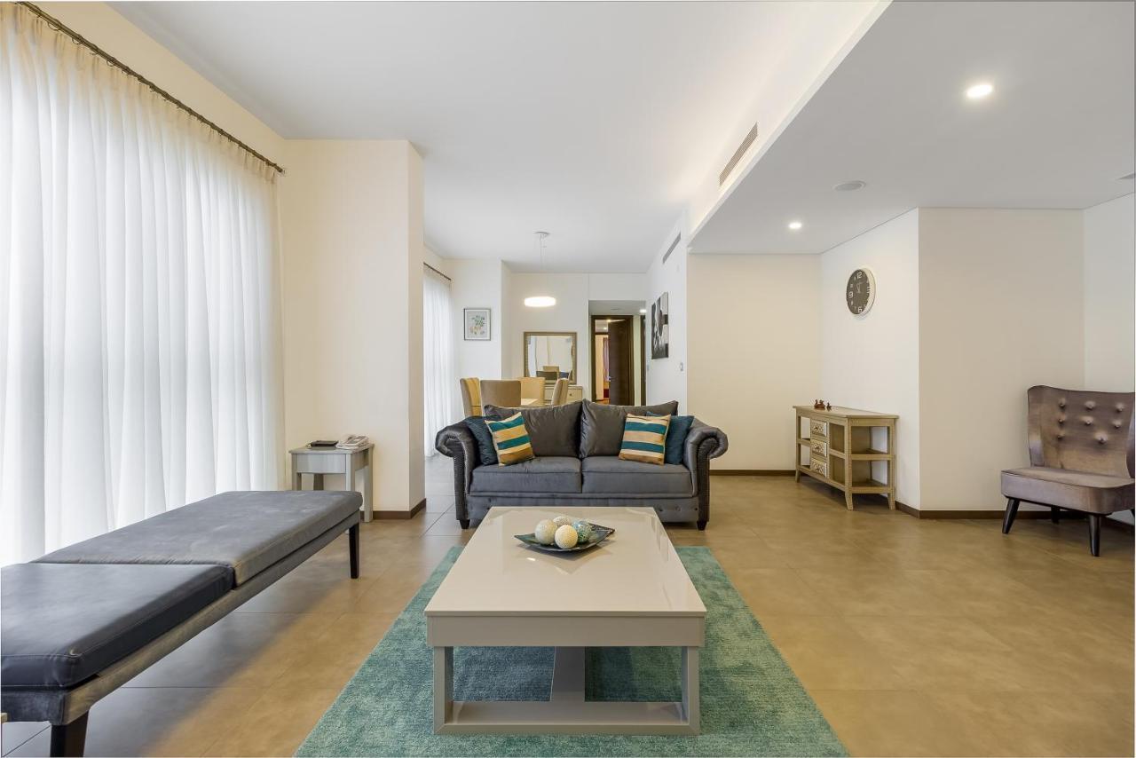Royal Residences By Design Union Aliayabiagba Екстериор снимка